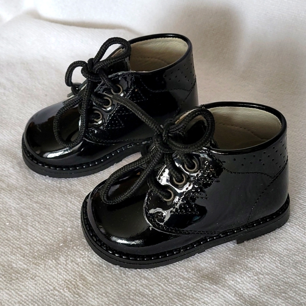 🏆Host Pick🏆Josmo Infant/Baby First Walker Black Patent Leather Shoes